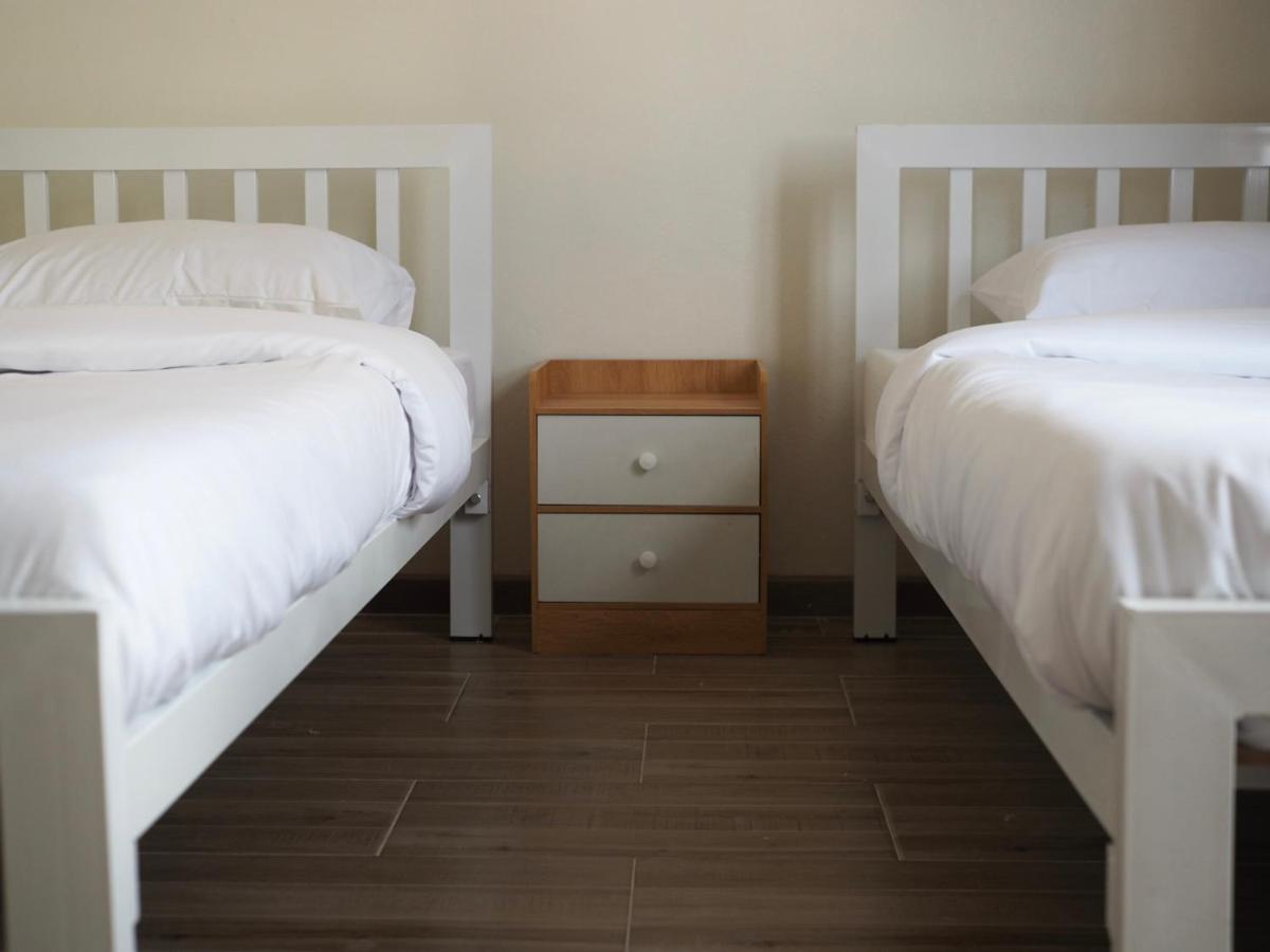 Krung Tone Hostel 방콕 외부 사진