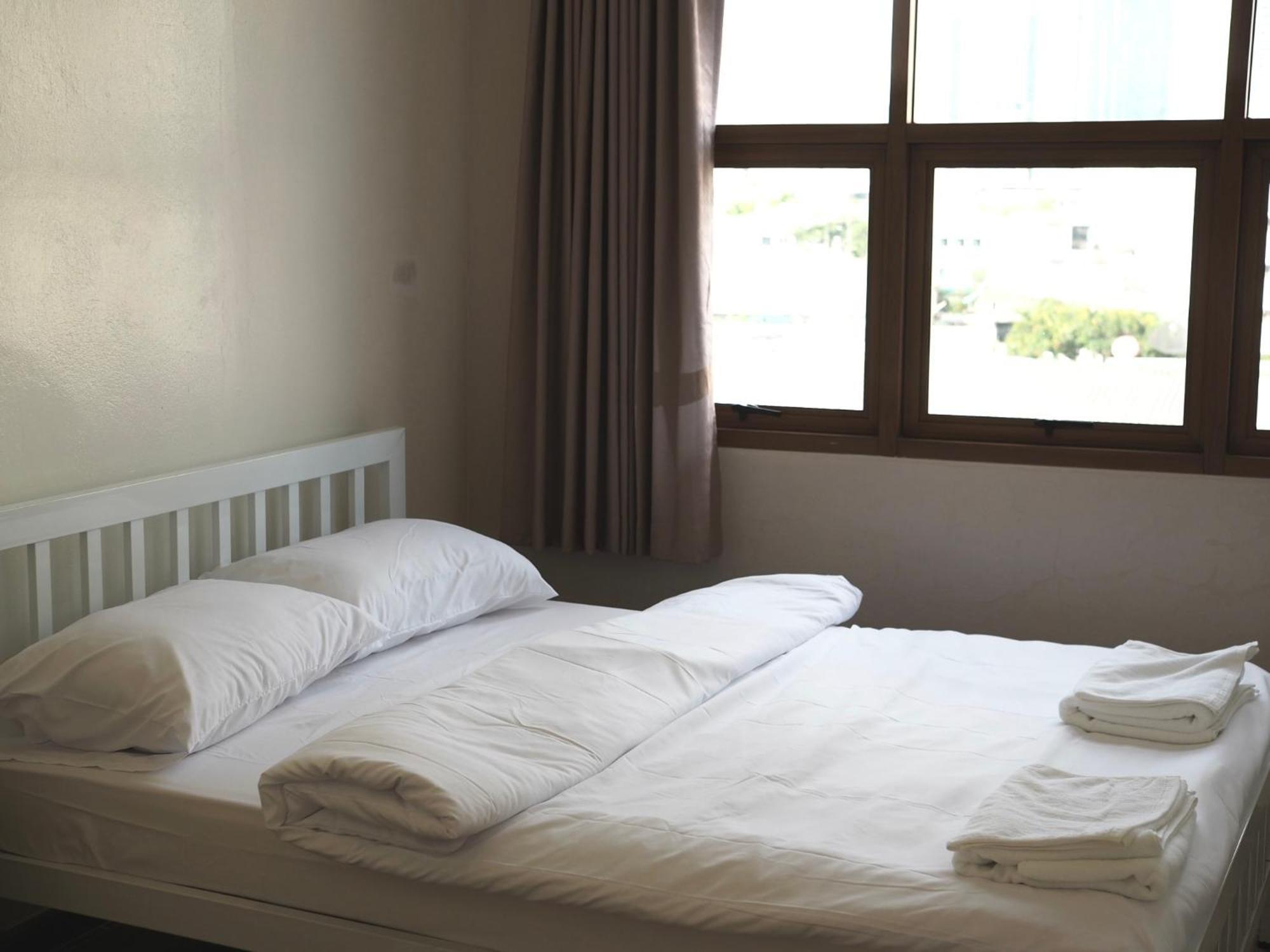Krung Tone Hostel 방콕 외부 사진
